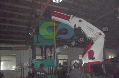 �c���´��ڴ��_��D